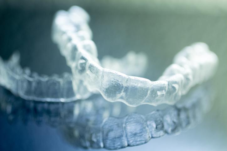 Why Choose Clear Aligners Over Braces? | NewSmile® Canada - NewSmile AU